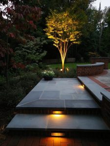 landscape lighting electrician